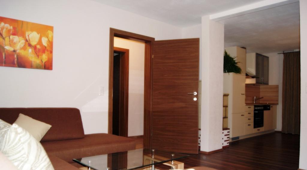 Haus Rosegger Apartment Фелдкирх Екстериор снимка
